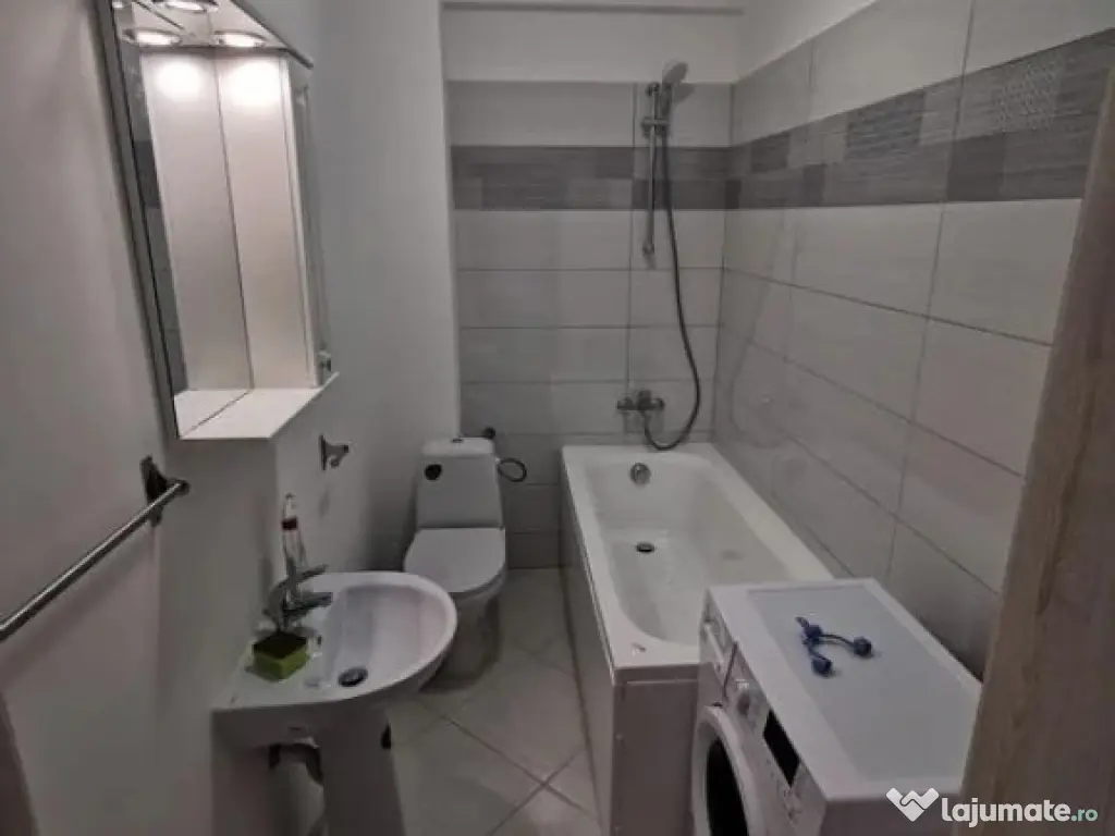 1 camera in zona Tipografilor