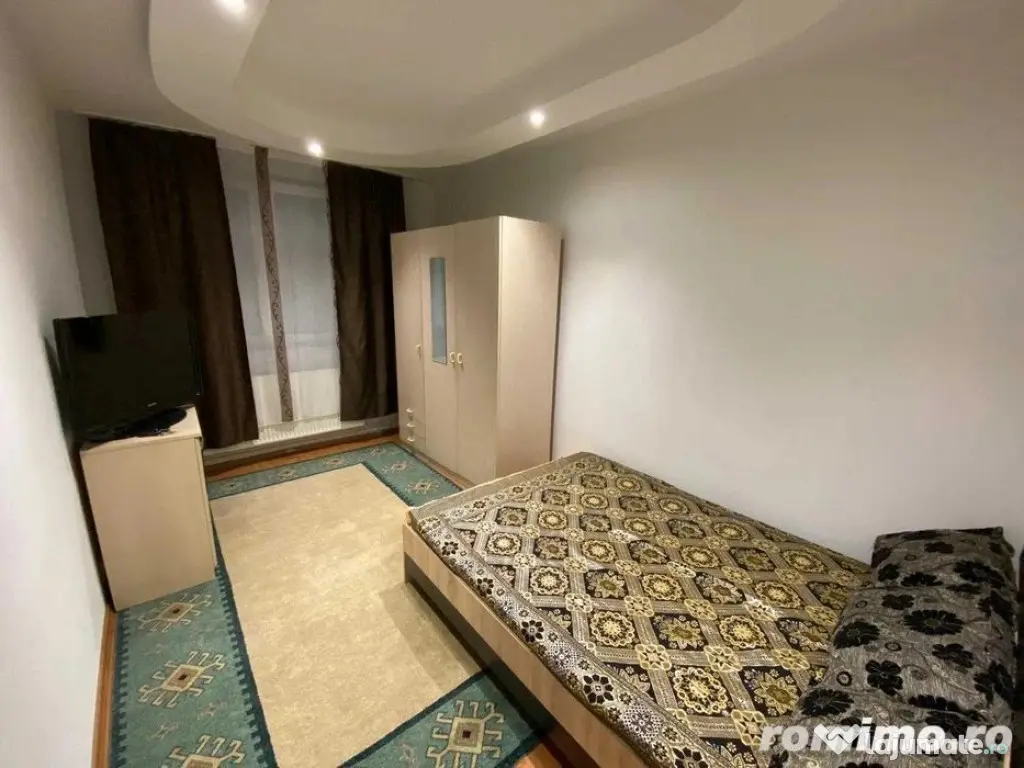 2 camera in zona Torontalului