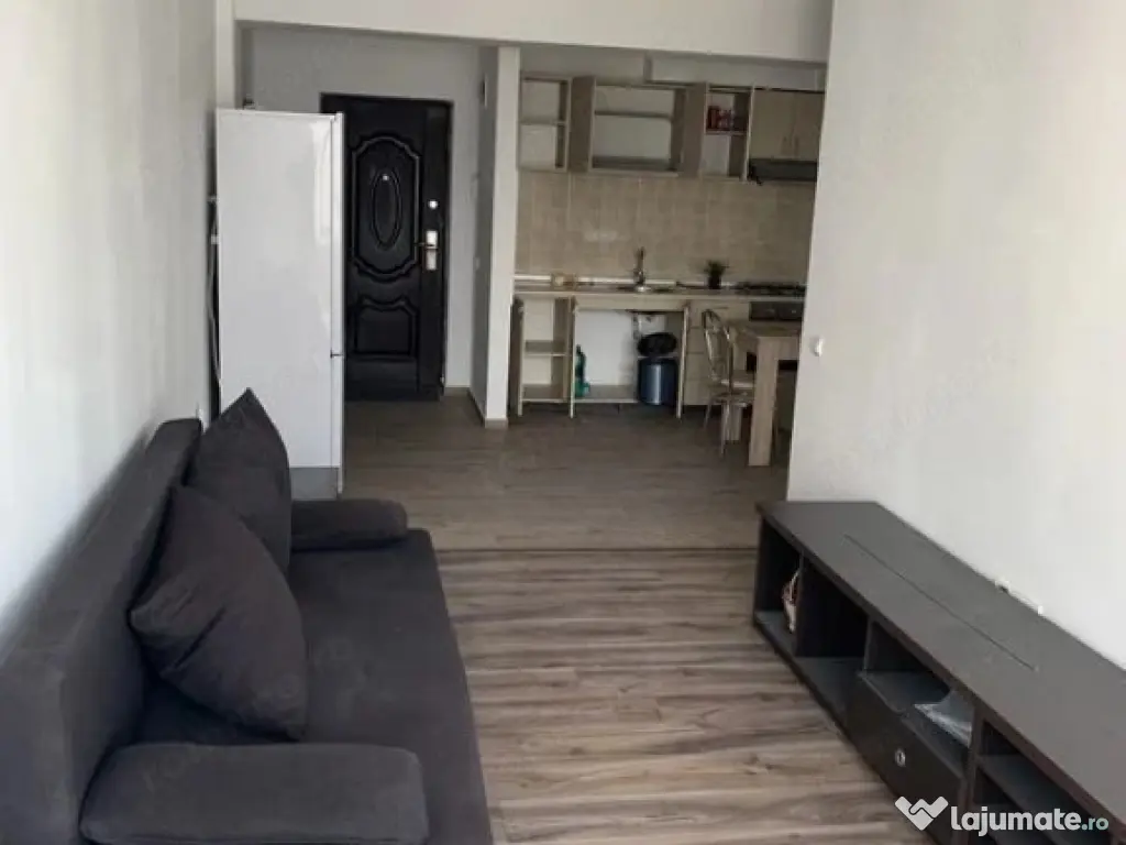 2 camere in zona Complexului Studentesc