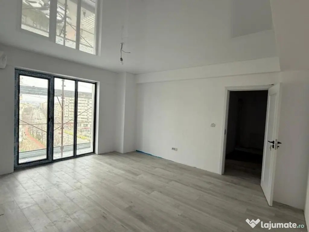 APARTAMENT DE , LA ROND VECHI IN NICOLINA, 37 m2 