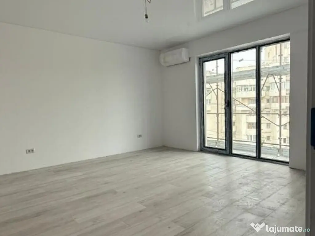 APARTAMENT DE , LA ROND VECHI IN NICOLINA, 37 m2 