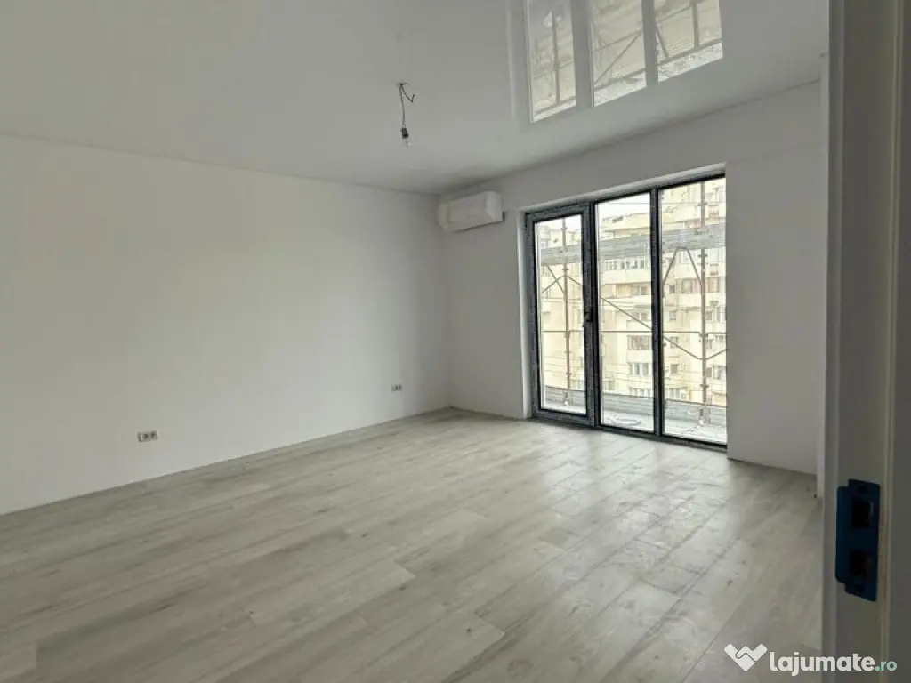 APARTAMENT DE , LA ROND VECHI IN NICOLINA, 37 m2 