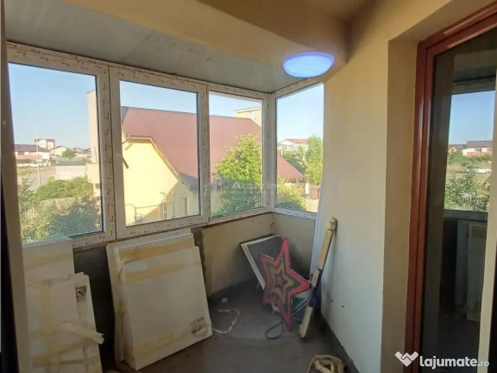 5 camere - 3 bai - 200 mp utili - teren 920 mp - Domnesti - 