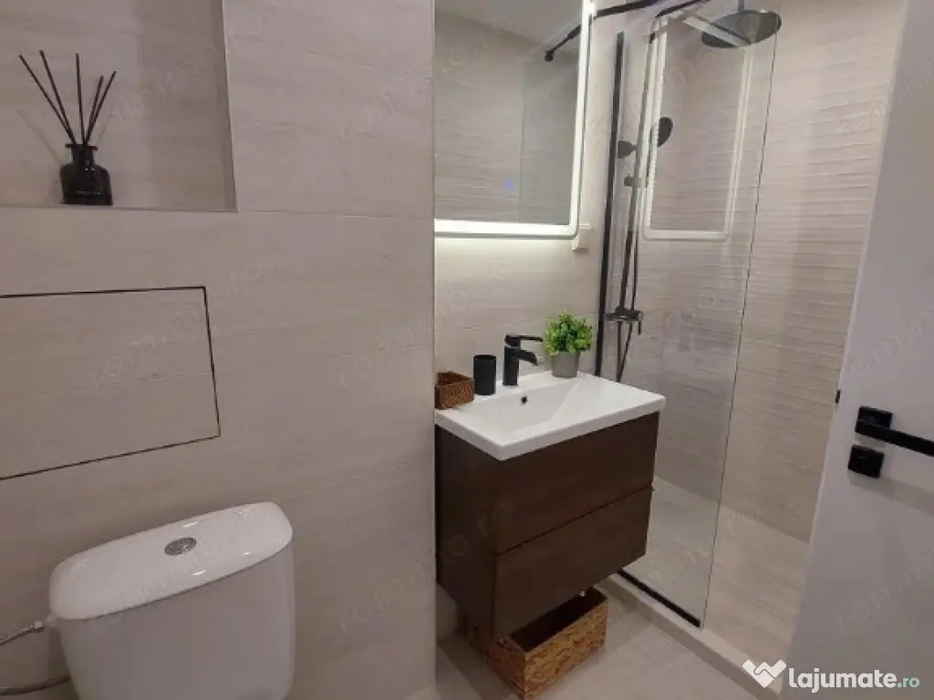 3 camere in zona Olimpia-Stadion