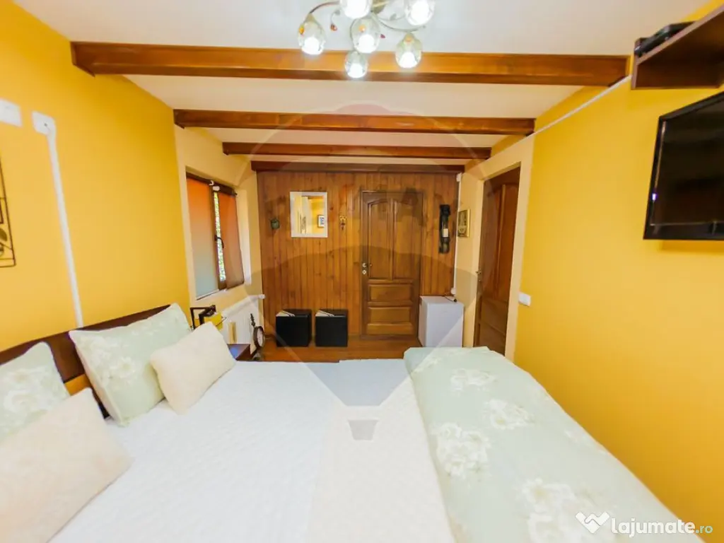 CASA DEOSEBITA DE VANZARE INTRERAURI, COAS