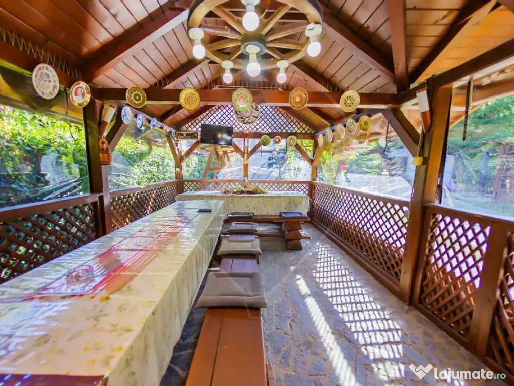 CASA DEOSEBITA DE VANZARE INTRERAURI, COAS