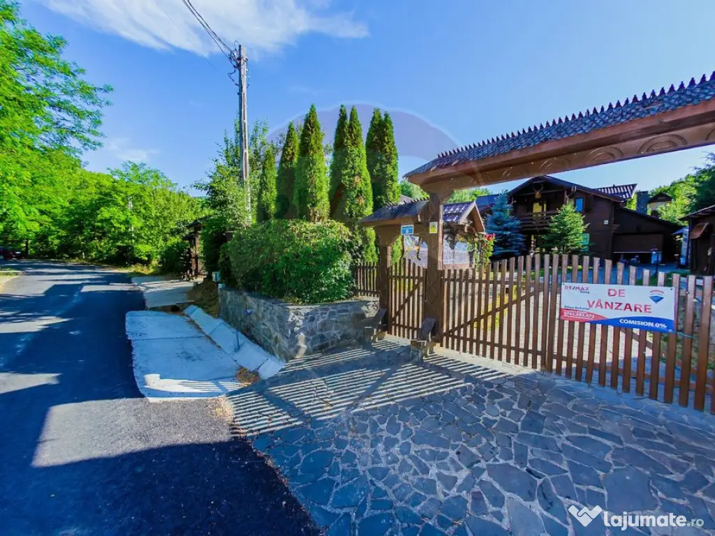 CASA DEOSEBITA DE VANZARE INTRERAURI, COAS