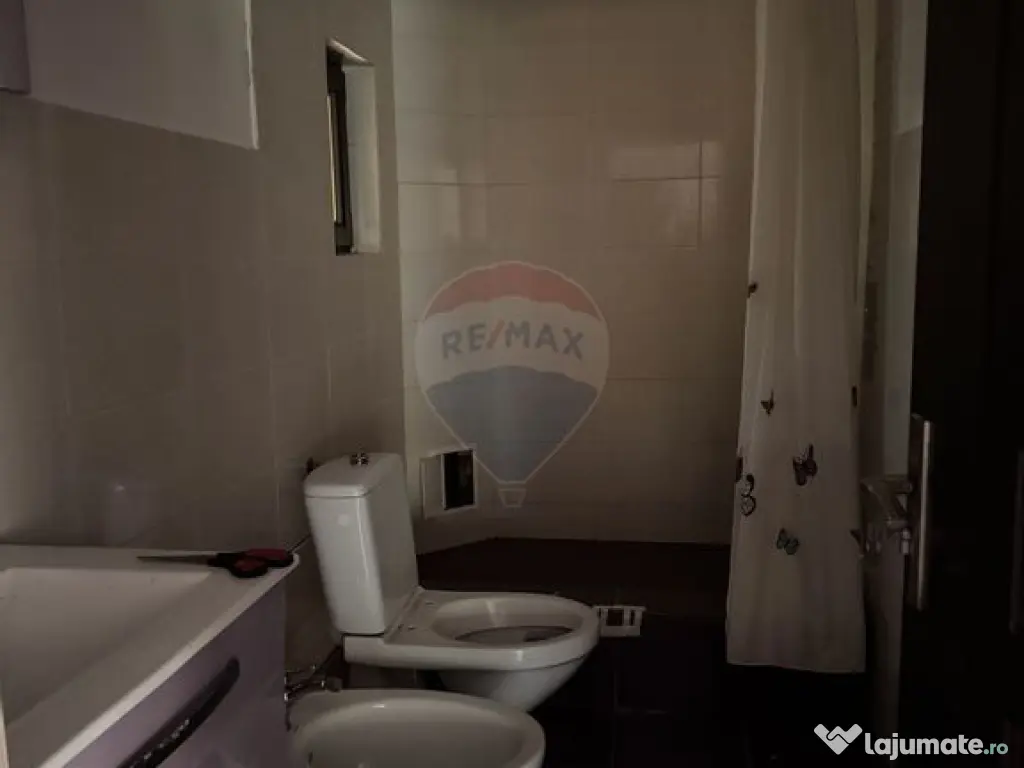 Casa cu teren generos – refugiul perfect în Paltinoasa... 