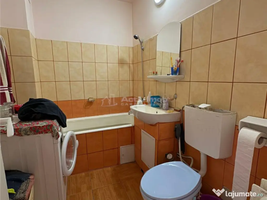 4 camere - 2 bai - Etaj 3 din 3