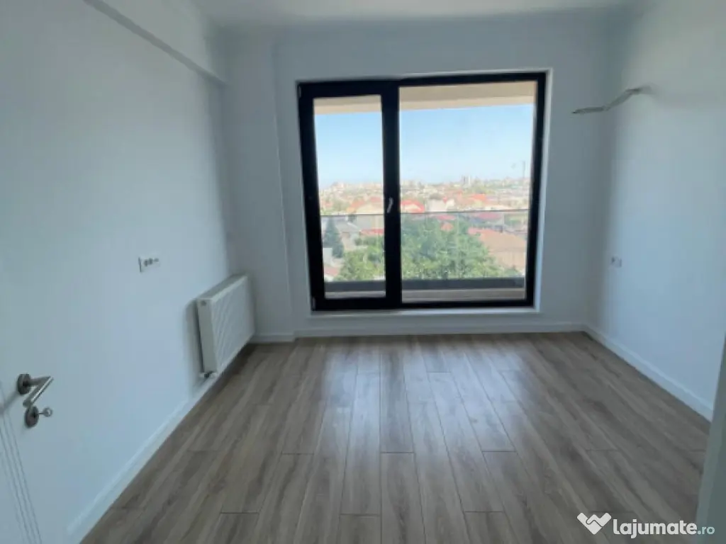 Un colț de liniște cu vedere la ritmul orașului – INEL 