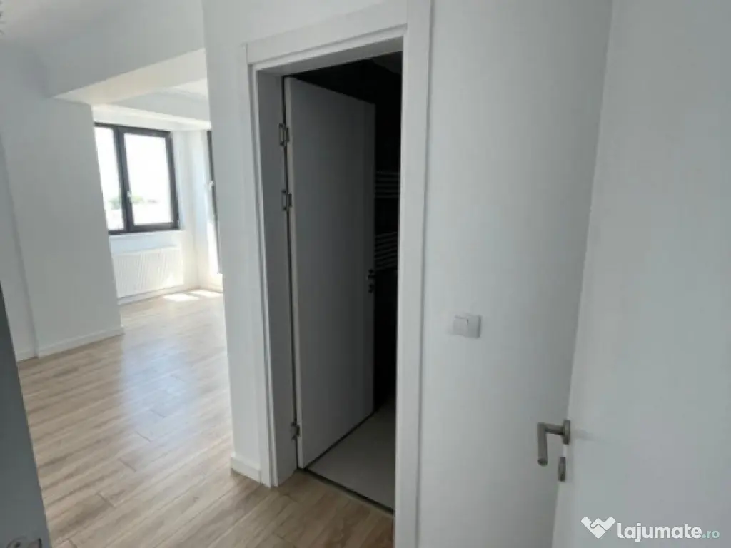 Un colț de liniște cu vedere la ritmul orașului – INEL 