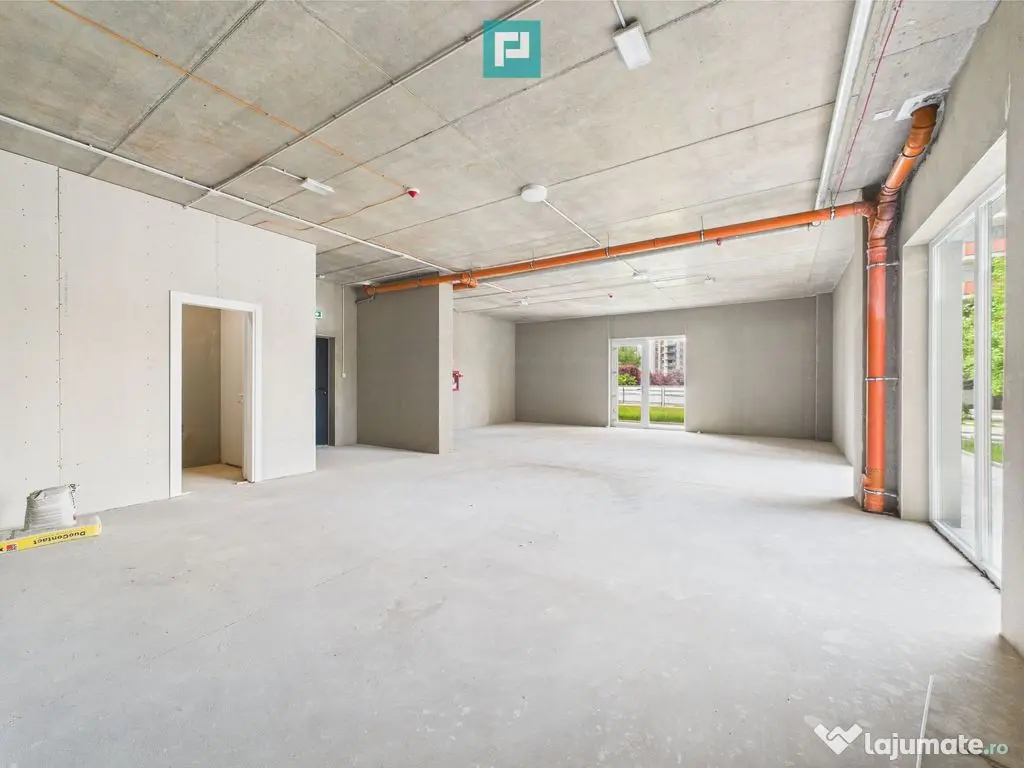 Spațiu SAD 90 mp vizibilitate și trafic intens