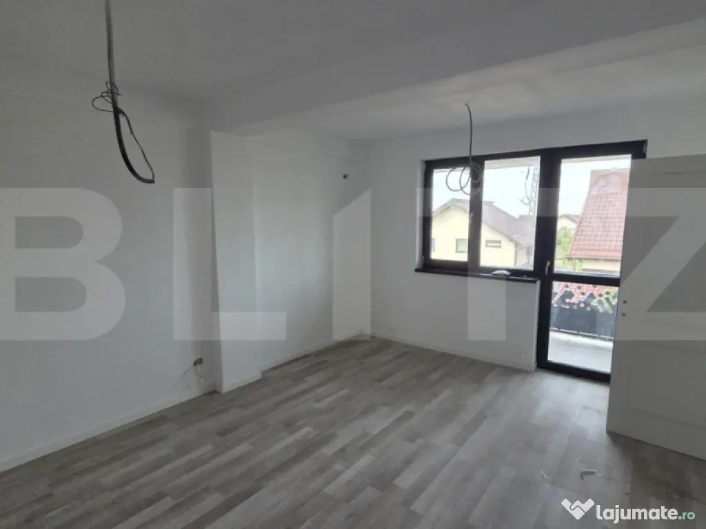 Apartament de vânzare – 2 camere decomandat, la cheie, î