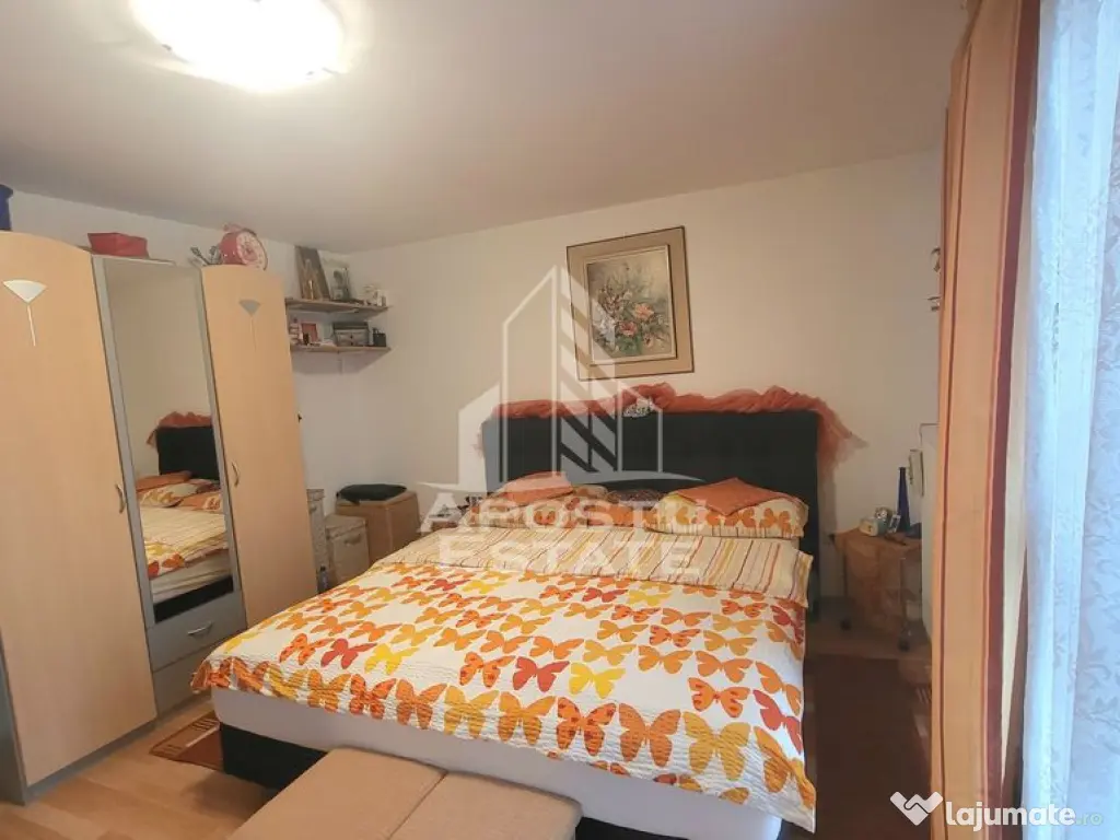 Casa insiruita,3 dormitoare,2 bai,Dumbravita 