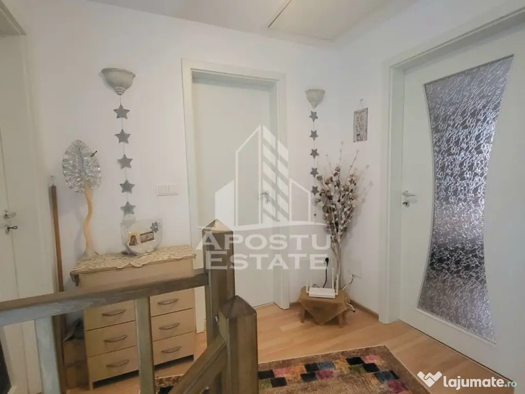 Casa insiruita,3 dormitoare,2 bai,Dumbravita 