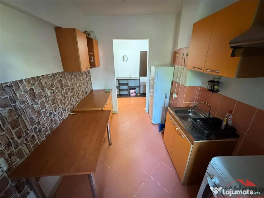 Apartament 2 camere, parter, zona Garii / Barsei, mobilat si