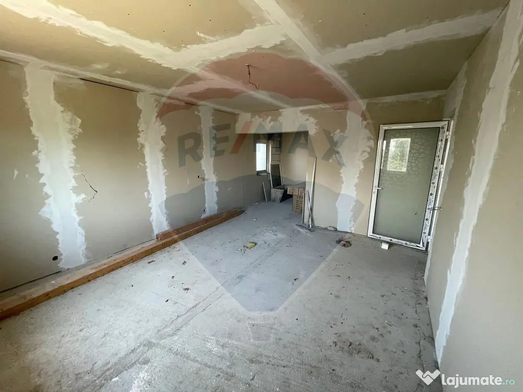 Casă P+1- Vasilați - 491 mp teren - posibiliate de exti...