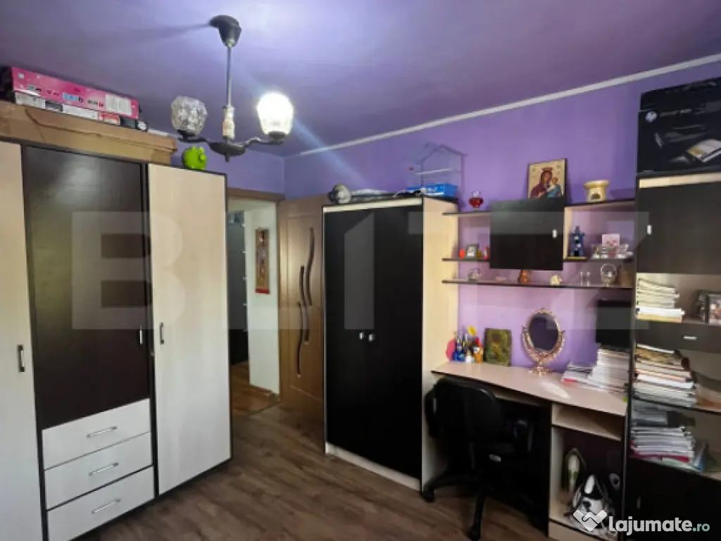Apartament 2 camere, decomandat, zona Imparatul Traian