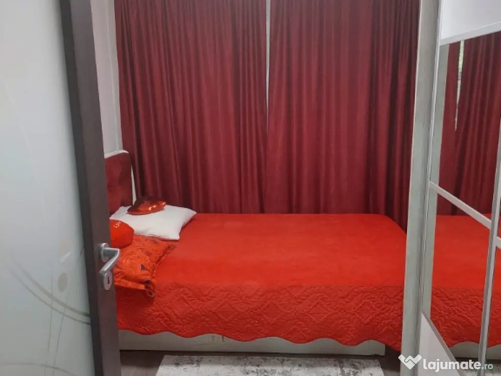 Apartament 3 camere Calea Calarasilor/Viziru