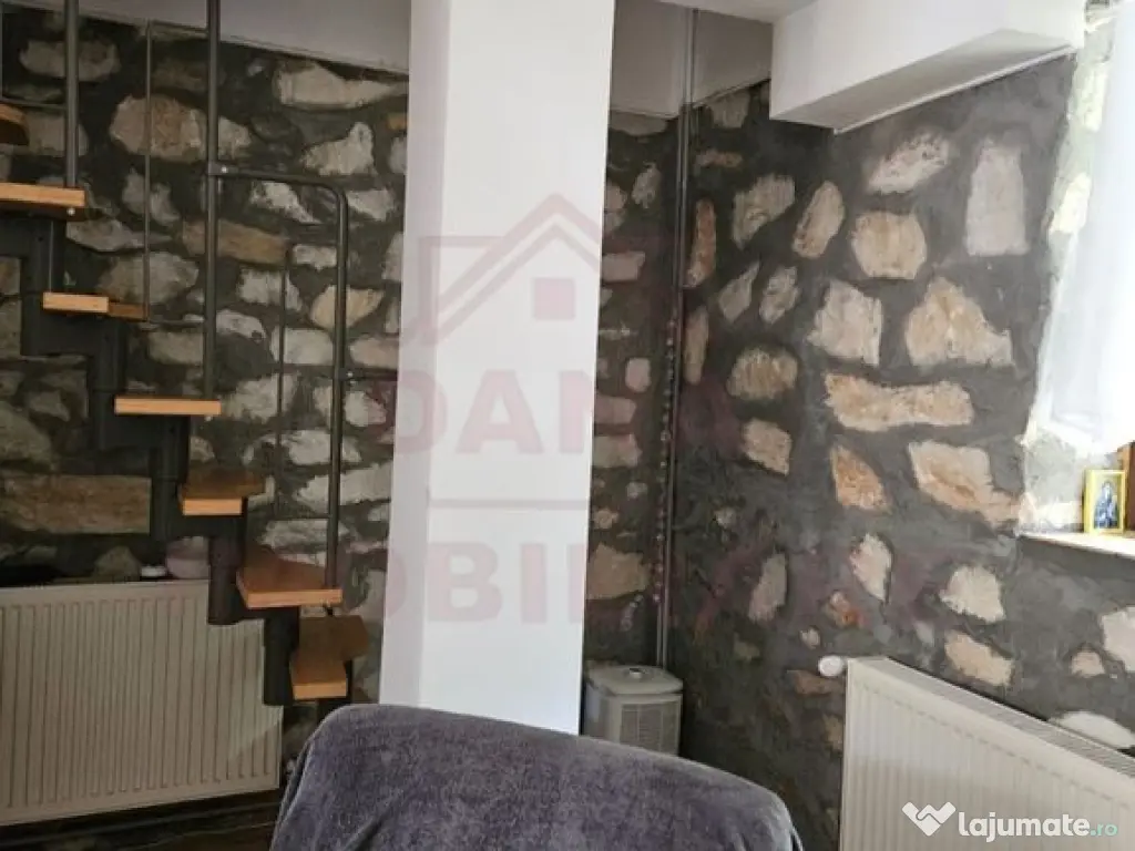 CASĂ DE VÂNZARE ÎN POUANA MĂRULUI,JUD. CARAȘ-SEVERIN