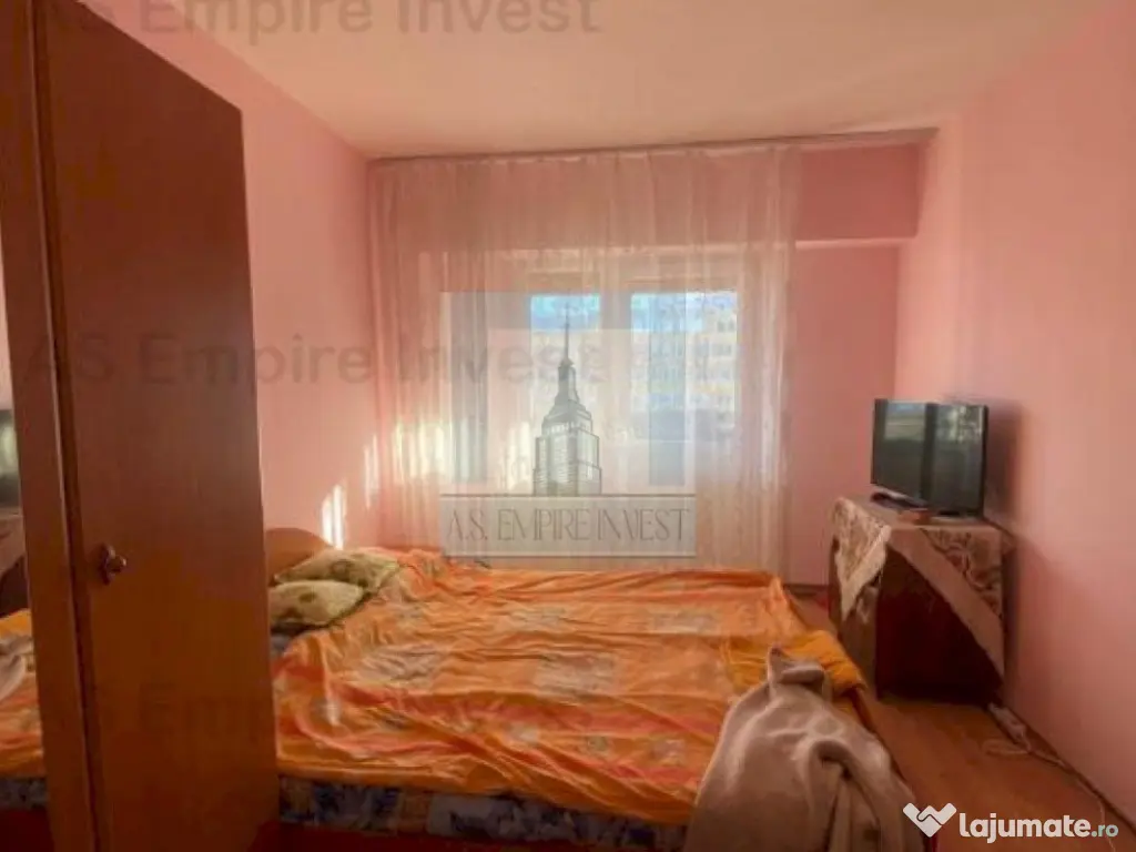 Ap 3 camere decomandat - zona Racadau 