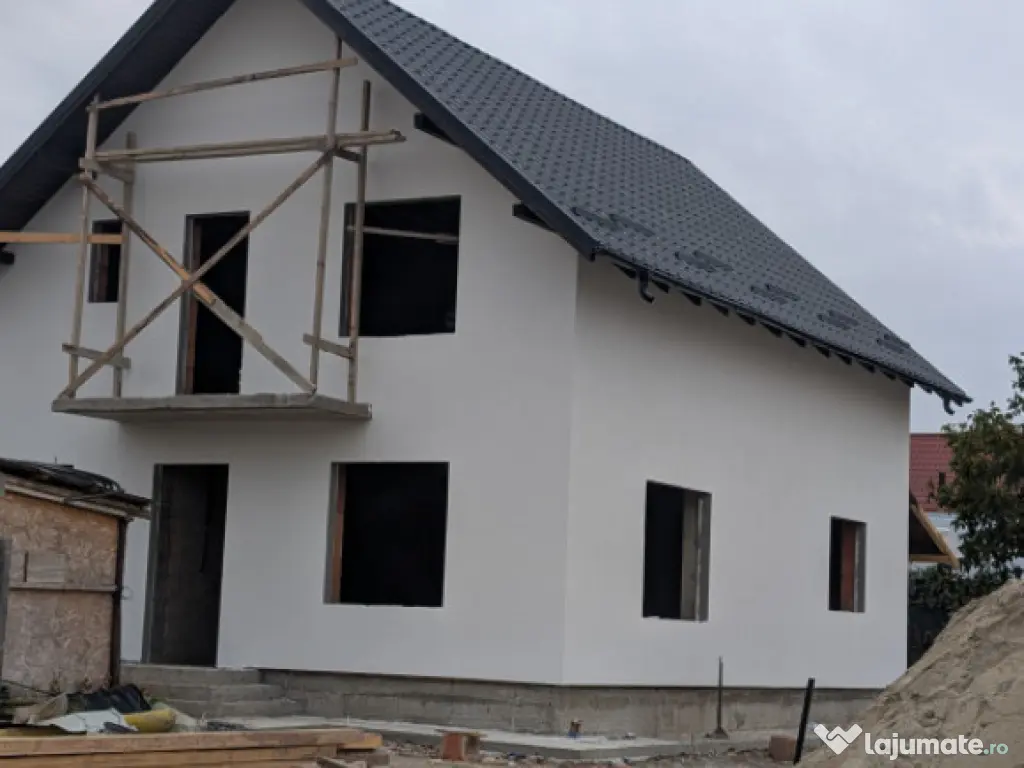 Zonă rezidențială Lilieci - Vila noua finalizare decembri