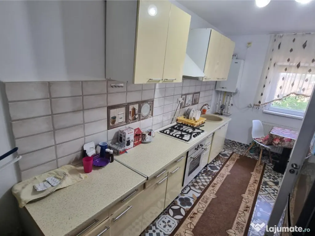 Casa 4 camere Cornetu 