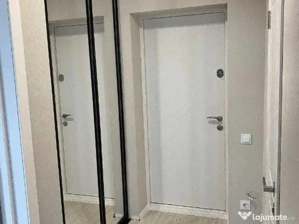 Garsoniera in zona Izvor 