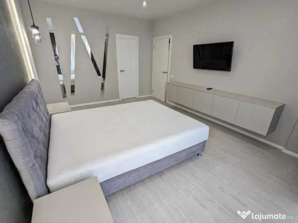 Garsoniera in zona Izvor 