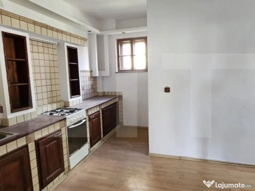 Apartament de 130 mp dintr-o casa in centru, Sfantu Gheorghe