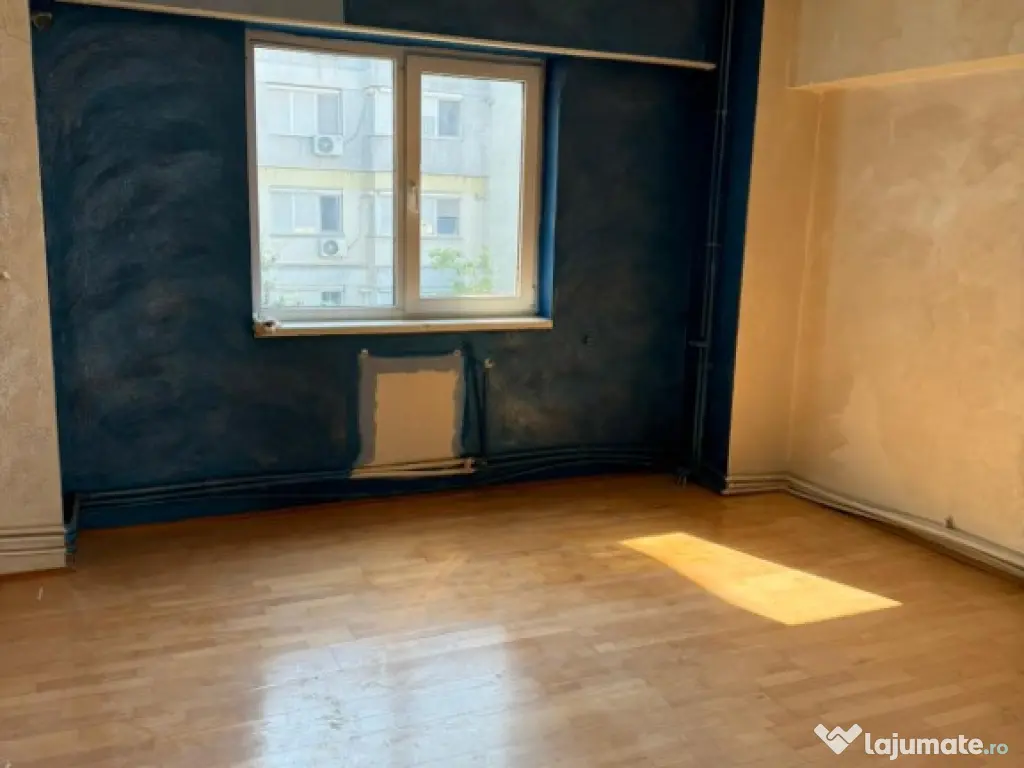 Apartament 2 camere Buzaului etaj 4/6,Liber