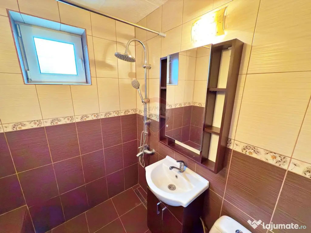 Apartament cu 2 camere de vânzare în zona Aurel Vlaicu 