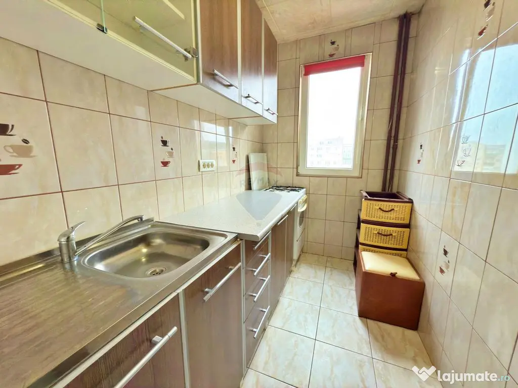 Apartament cu 2 camere de vânzare în zona Aurel Vlaicu 