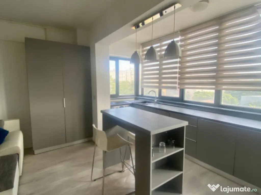 Apartament cu 2 camere, situat in zona Compozitori