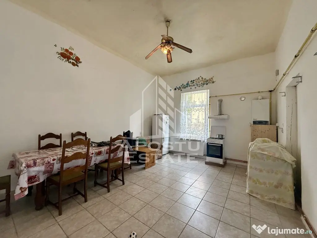 Apartament cu 3 camere la casa in zona Complexului Studen...