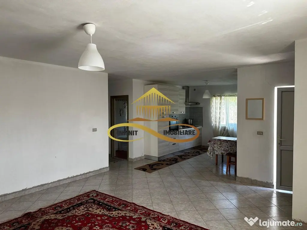 Casa de vanzare in Secuieni / Bacau 