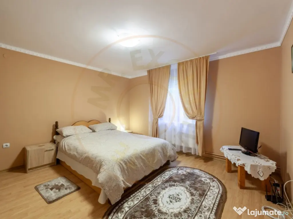 Casa spatioasa P+1E Budeasa -Valea Marului Arges