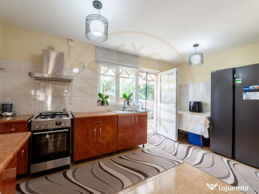 Casa spatioasa P+1E Budeasa -Valea Marului Arges