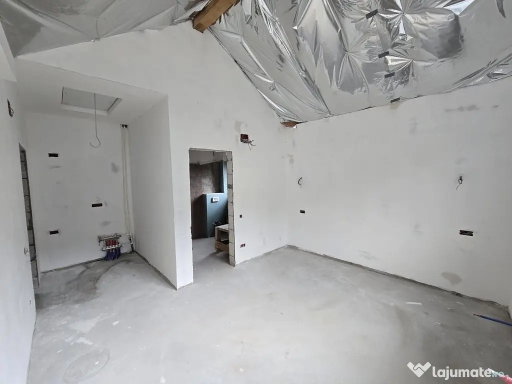 Apartament cu 4 camere 125 mp (4 garsoniere) la cheie, ve... 