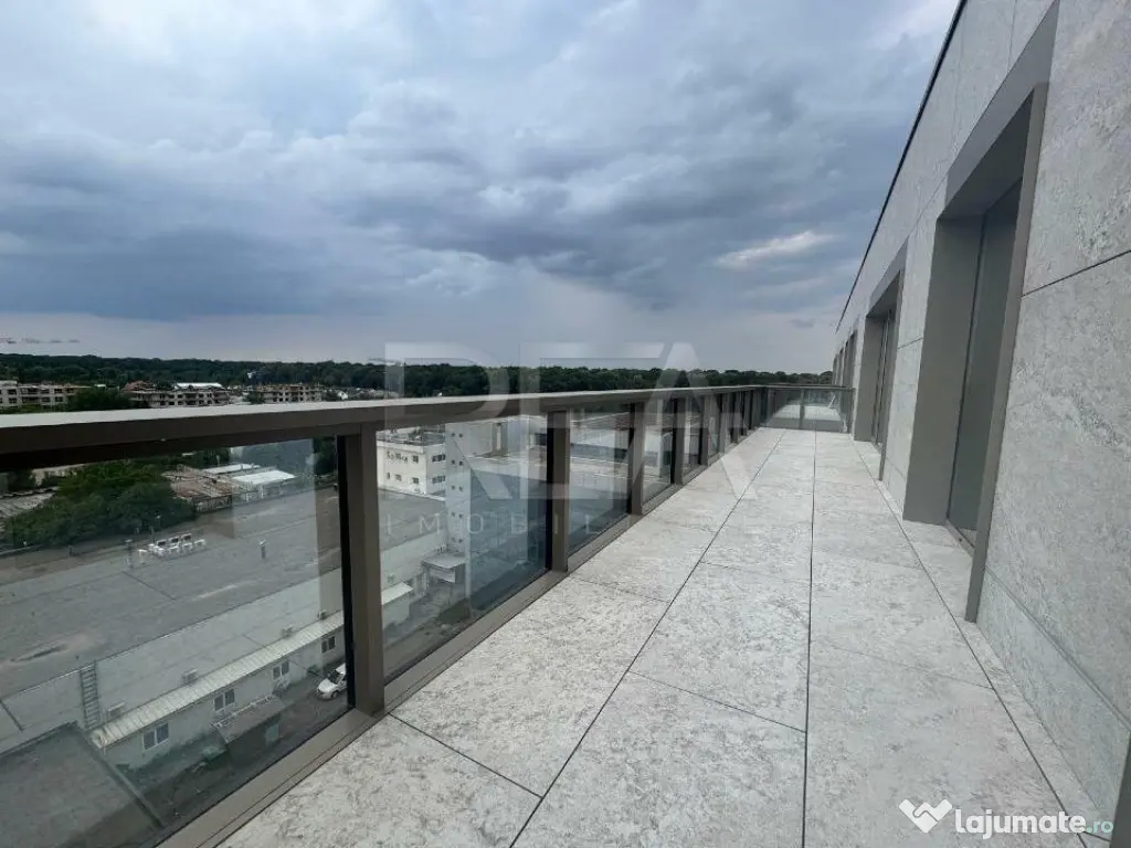 3 camere | Loc de parcare | Cortina 126\Erou Iancu Nicolae\V 