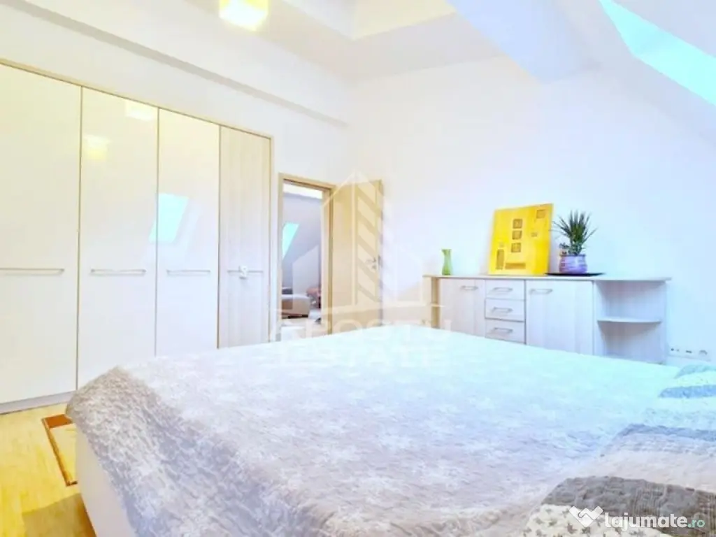 Apartament tip penthouse cu 3 camere, 2 bai, zona Toronta...