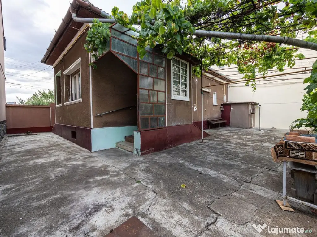 O casă în Grădiște, cu grădină proprie - teren 316 mp