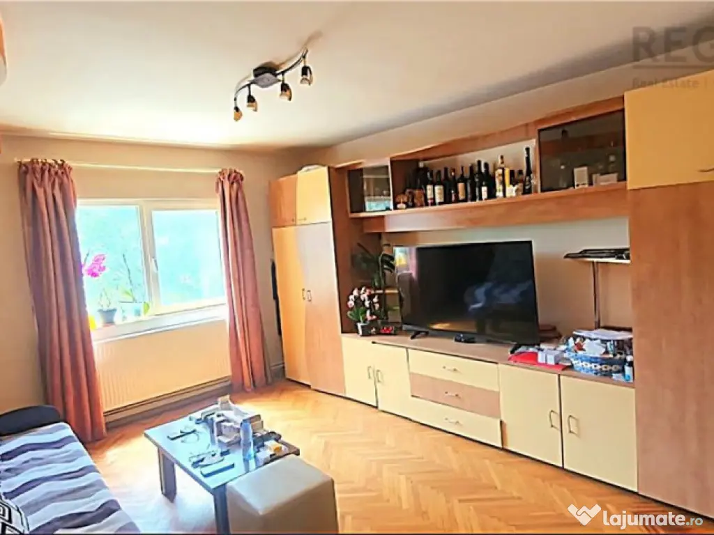 Apartament 4 camere | decomandat | zona Faget 