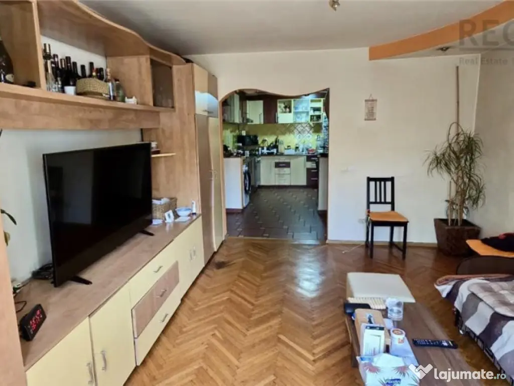 Apartament 4 camere | decomandat | zona Faget 