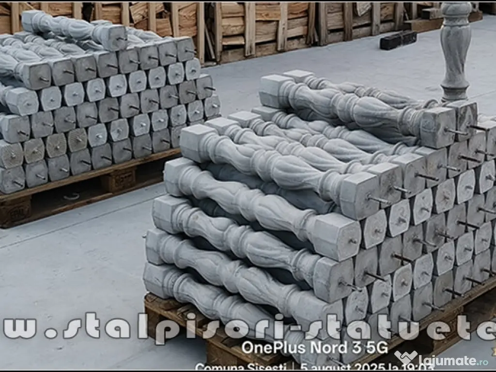 Stâlpișori, baluștri, popici, mosoare, din beton, model B5. 