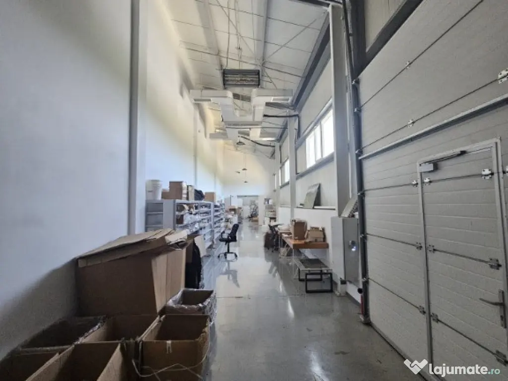Hala 1000mp de inchiriat in Miroslava