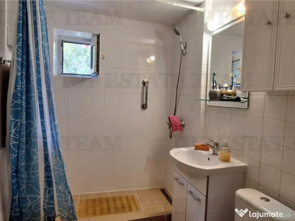 Casa cu gradina, 3 camere Zona I.C Bratianu, Constanta 