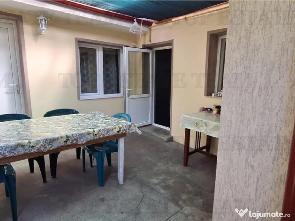 Casa cu gradina, 3 camere Zona I.C Bratianu, Constanta 
