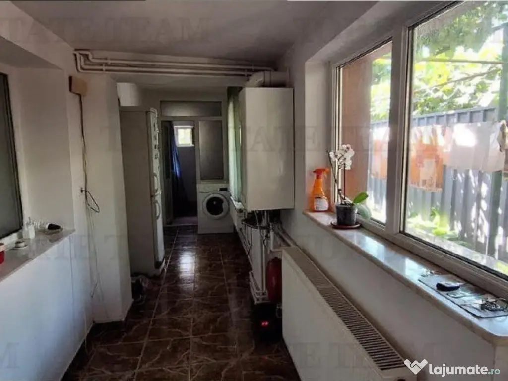 Casa cu gradina, 3 camere Zona I.C Bratianu, Constanta