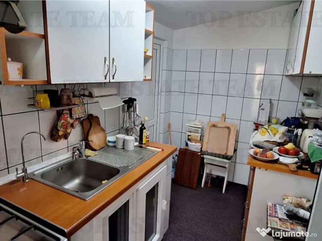 Casa cu gradina, 3 camere Zona I.C Bratianu, Constanta